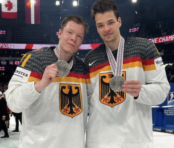 Eishockey Spieler Beratung Agentur Berater Michael Buehler Sana Hassan