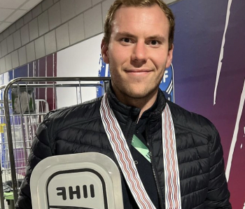 Eishockey Spieler Beratung Agentur Berater Michael Buehler Sana Hassan